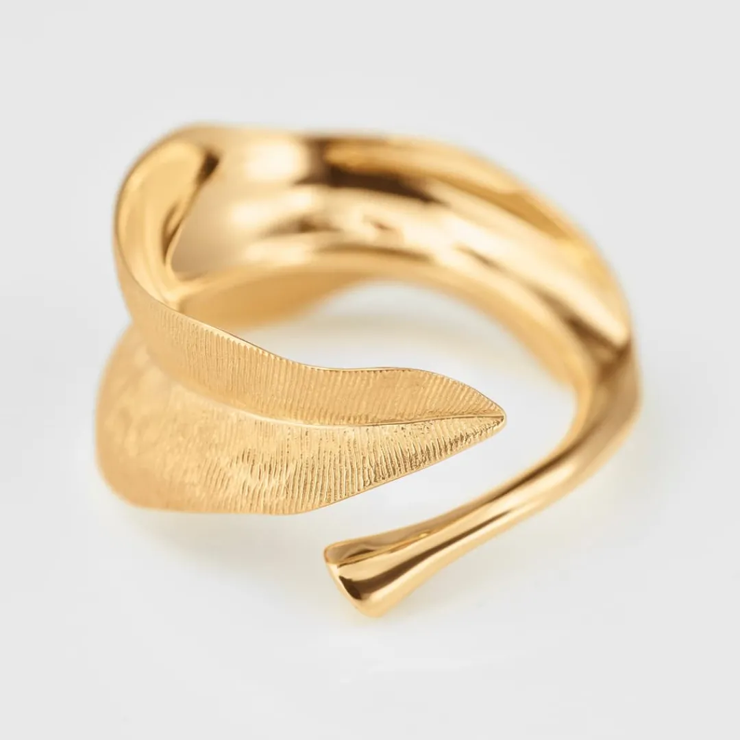 Ole Lynggaard Ringe | Leaves ring medium