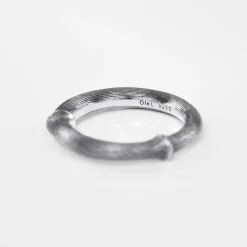 Ole Lynggaard Ringe | Nature ring IV