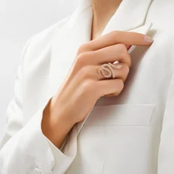 Ole Lynggaard Ringe | Snakes diamantpavé-ring mittel