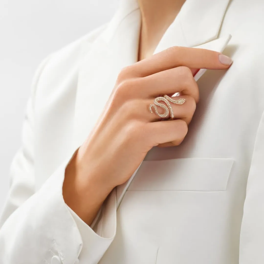 Ole Lynggaard Ringe | Snakes diamantpavé-ring mittel