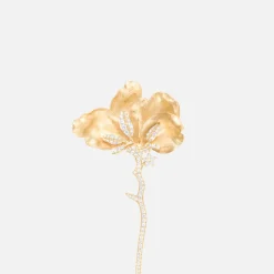 Ole Lynggaard Broschen | Wild Rose brooch medium